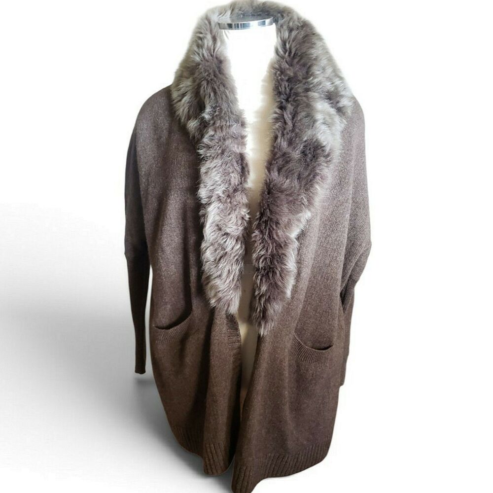 Vince Cardigan Lambswool Fur Trim Collar Womens Brown Sz. M Quiet Luxury Sweater